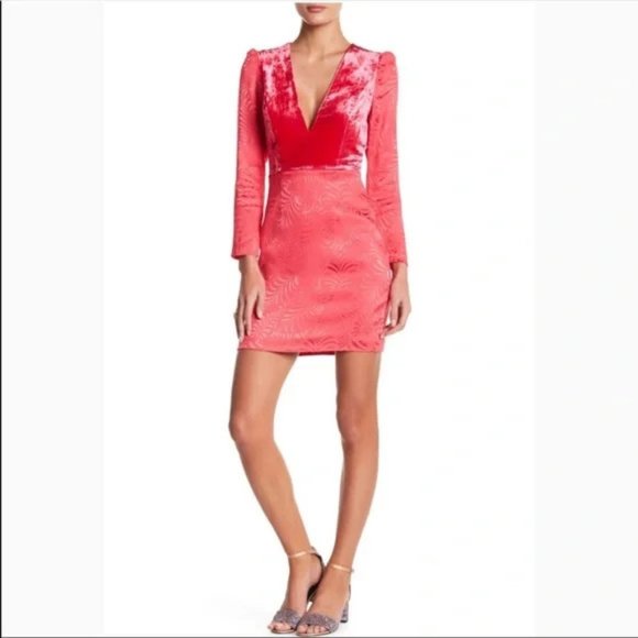 FREE PEOPLE Naomi Velvet V-Neck Mini Dress Pink 4 NWT!